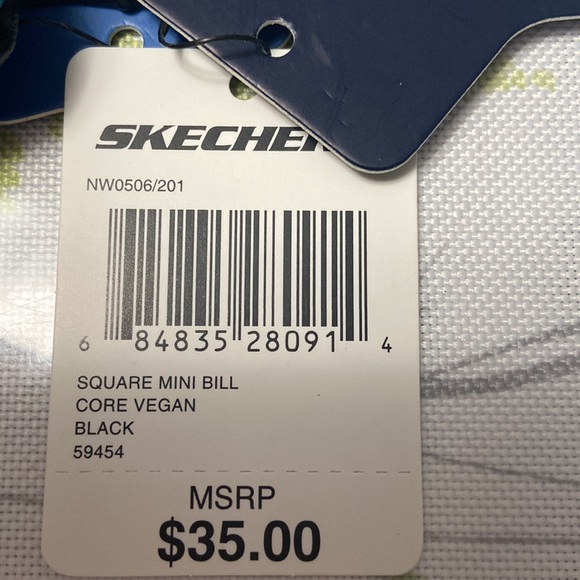 New - Picture 3 of 3